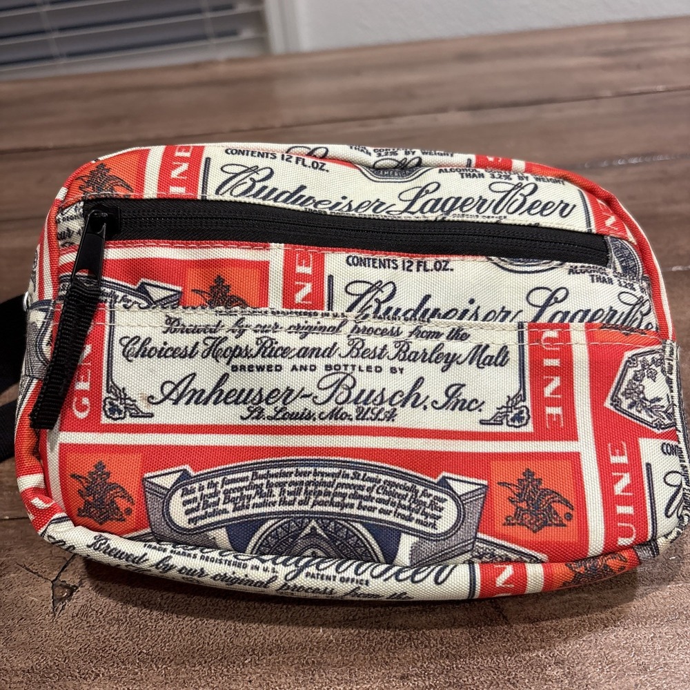 Budweiser Insulated Cooler Fanny Pack Keep Those Drinks Cold - Picture 2 of 5